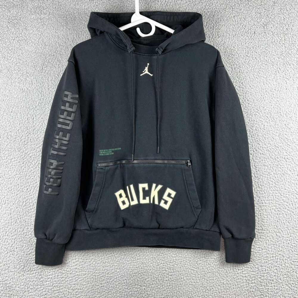 Jordan Courtside Statement Edition Milwaukee Bucks Hoodie Mens Medium Black‎
